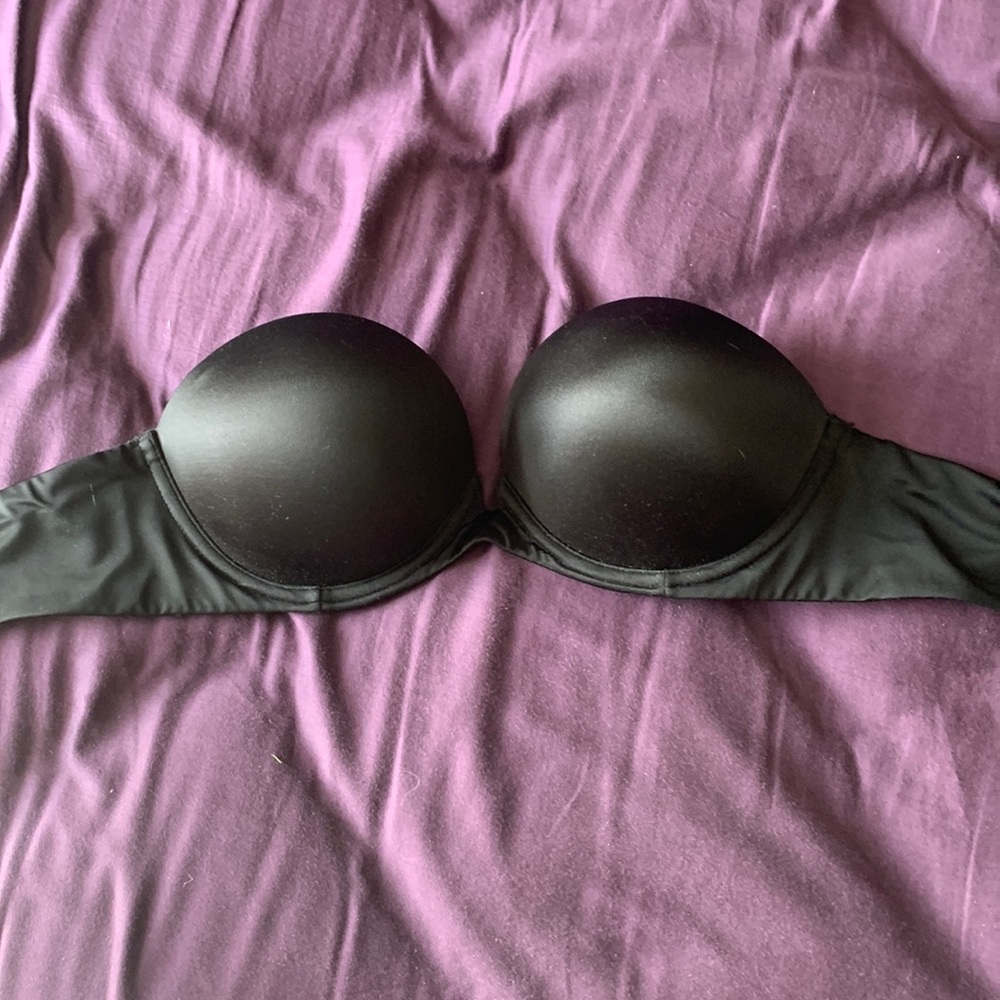 Victorias Secret black strapless bra size 36B